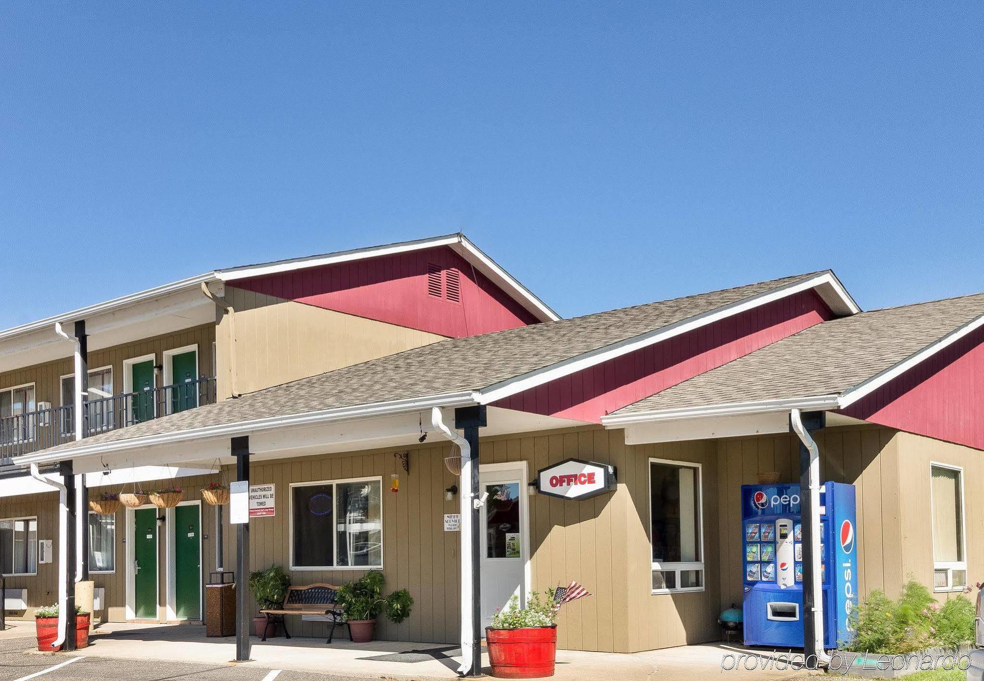 Rodeway Inn Pine River Ngoại thất bức ảnh